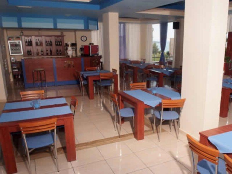 Helia Seaside Hotel Sarandë エクステリア 写真